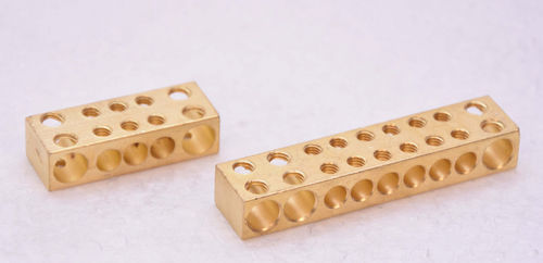 Stromschienen-Klemmenblock - Paani Precision Products LLP - PCB / mit Schnellanschluss / Bolzen