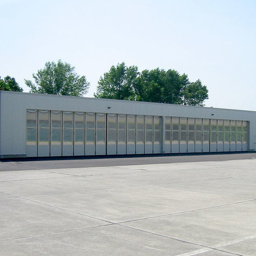 Falttor - STRONG ST602SF - Schneider Torsysteme Gesellschaft m.b.H - Schiebe / Stahl / Glas
