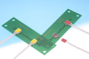 Datensteckverbinder - DF61 Series - Hirose Electric Europe B.V. - Kabel-an-Karte / parallel / Flach