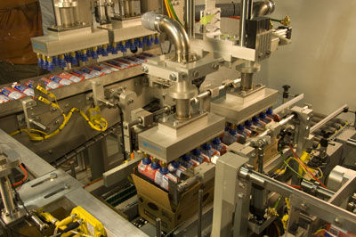 Kartonpacker mit oberer Öffnung - KCP300-25 - Kraken Automation - Pick-and-Place / automatisch / Umschlag