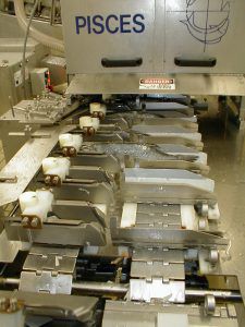 Schlacht- und Zerlegemaschine / für Fisch - HV 25 - Pisces Fish Machinery Inc.