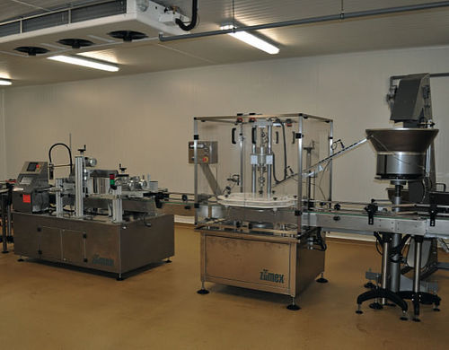 Abfüll- und Etikettiermaschine / für Fruchtsaft - Zumex Food Engineering - PLC-gesteuert / automatisch / für die Lebensmittelindustrie