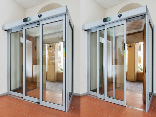 Schiebetür - TSA 2 + 1 - Ponzi - Glas / automatisch / teleskopisch