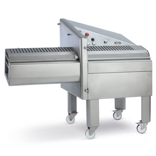 Fleischschneidemaschine - ABM 700 - ABM company S.r.l. - automatisch / Guillotinen / bodenstehend