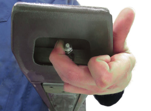 Regelbare Palettengabel - G&R series - Griptech GmbH - teleskopisch / für Gabelstapler / für Transport
