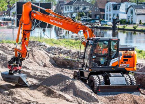 Mittelgroßer Bagger - ZX155W-7 - Hitachi Construction Machinery Europe - Rad / Diesel / für Baustellen