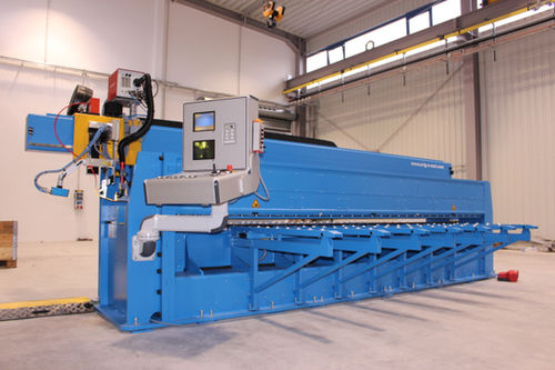 Längsschweißmaschine - MIG-O-MAT - WIG / Längsnaht / Plasma