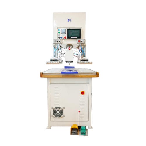Hochfrequenz-Schweißmaschine - BR10 SPS - BALACCHI S.R.L. - PLC-gesteuert / freistehend / für Textil