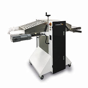 Horizontale Brotschneidemaschine für die Industrie - TAGLIO - Sinmag - automatisch / mit durchlaufendem Bandmesser