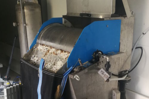 Siebanlage für die Abwasserbehandlung - FlotLife - Rotation / für Schüttgut / für Abwasser