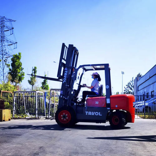 Diesel-Gabelstapler - CPC series - Shandong Tavol Machinery Co.,Ltd - Sitz / zum Laden / 4 Räder