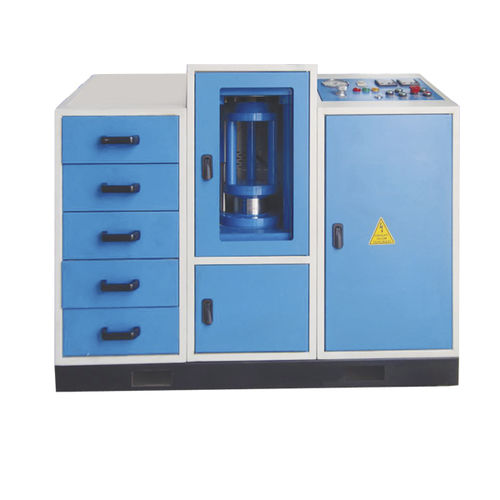Hydraulische Presse - 001 - FARUK USTA HIDROLIK PRES MAKINA SANAYI - Klemm