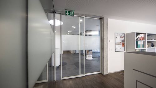Schiebetür - Slim frame - Gilgen Door Systems AG - Glas / für den Innenbereich / Design