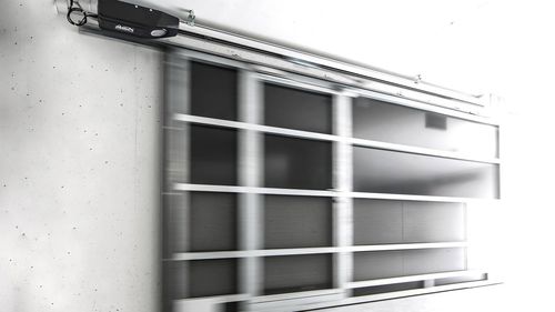 Motorisierung für Schiebetor - Industrial - Gilgen Door Systems AG