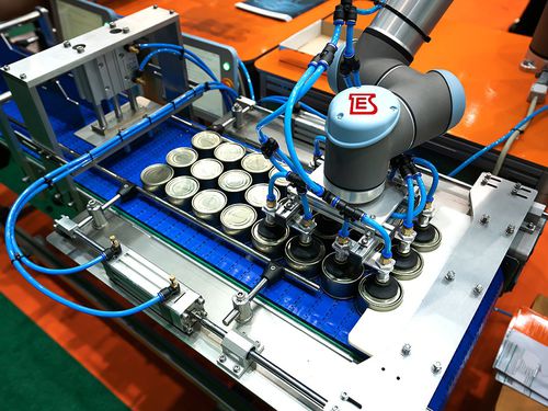 Roboter-Montagelinie - TES STM GROUP
