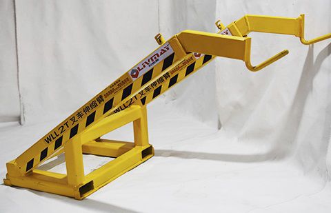 Schwenkkran für Gabelstapler - Shenzhen Liwumei Industrial Equipment Co.,Ltd. - für Hubanwendungen / teleskopisch / manuell