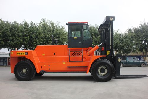 Diesel-Gabelstapler - HNF-350 - Fujian Huanan Heavy Industry Machinery Manufacturing Co.,Ltd. - Sitz / 4 Räder / mit Gegengewicht