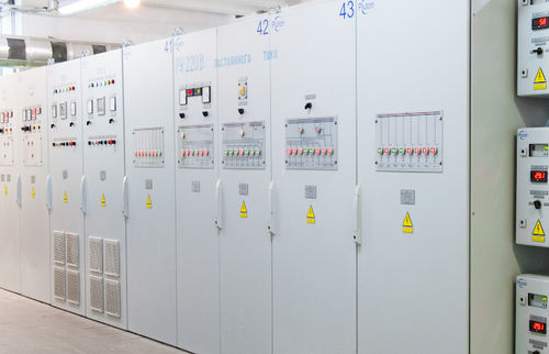 Überlast-Schaltanlage - PLUTON - mit DC-Stromversorgung / für Verteiler