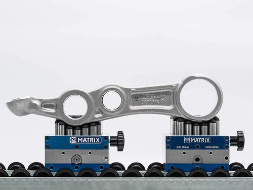 Halterung für Werkstücke - X-PAD - MATRIX GmbH - einstellbar