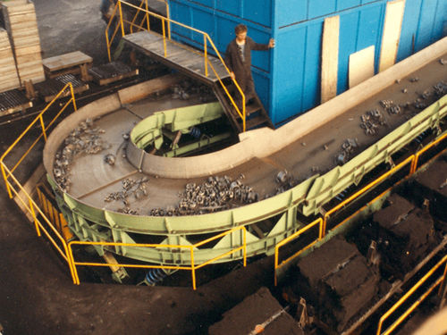 Vibrationsförderer - SYNCRO-COIL® - General Kinematics - schräg / gebogen / trogförmig