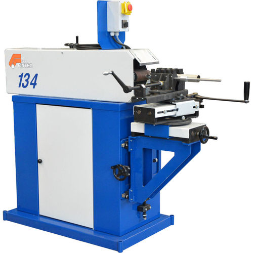 Ausklinkmaschine mit variablem Winkel - 134 - GECAM SRL - Rohr / Schleifband