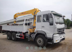 Kran-LKW - HOWO 6X4 - CLW GROUP - für Baustelle