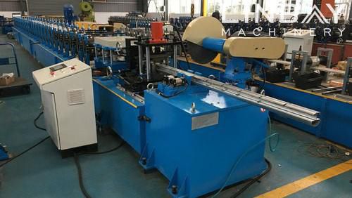 Profiliermaschine für Profile - WUXI LINBAY MACHINERY CO.,LTD - Schnellwechsel