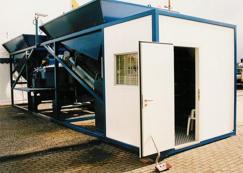 Semi-mobile Betonmischanlage - Sumab K-80 - Scandinavian UK Machines AB - automatisch