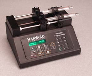 Spritzenpumpe - PHD 22/2000  - Harvard Apparatus - für Chemikalien / schrittmotorgesteuert / Industrie