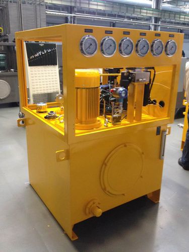 Automatische Füllmaschine - BEIJING POWER EQUIPMENT GROUP CO LTD - Kartuschen / Öl / für Schmieröle
