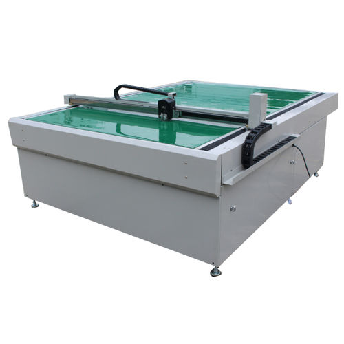 Cutter-Schneidemaschine - DCG80 Series  - Shanghai Xinao Industrial Co., Ltd. - mit Ausstecher / für PVC / für Papier