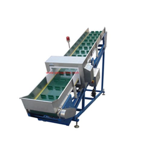 Flach-Metalldetektor - Ningbo QE Granulators Limited - für Förderanlagen / für Kunststoffe / für die Recyclingindustrie