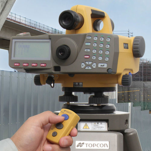 Optisches Nivellier - DL-501 - TOPCON - digital / Magnet / verstellbar