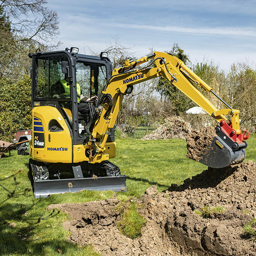 Minibagger - PC24MR-5 - Komatsu Europe - auf Raupen / Diesel / für Baustellen