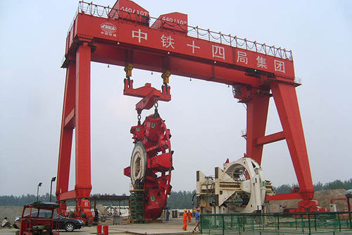 Schienenmontierter Portalkran - Henan Kuangshan Crane Co., Ltd. - für U-Bahn / Zweiträger