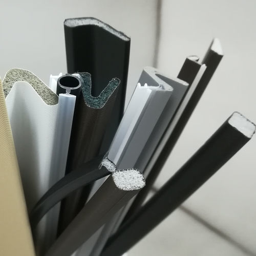 Dichtung für Gebäude - PolyFab&reg; - Schlegel Electronic Materials - für Transport / für Türen und Fenster / statisch