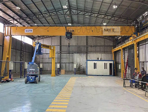 Schienenmontierter Halbportalkran - Hangzhou Nante Machinery Co., Ltd. - Hänge / leicht
