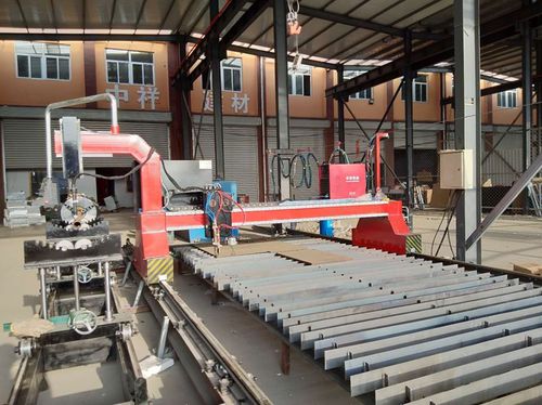 Plasmaschneidemaschine - Anhui Runbang Heavy Industry Machinery CO., Ltd. - für Metall / für Blech / für Metallrohre