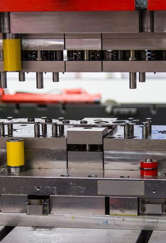 Freies Prägen - Mekoprint A/S - Aluminium / ISO 9001 / ISO 14001