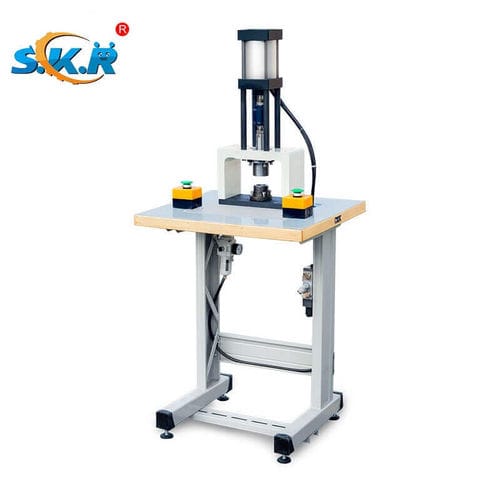 Näh- und Schweißmaschine / für Vliessstoffe - NK-CMM04 - GD SCARA ROBOT CO., LTD. - für Schutzmasken / stationär / automatisch