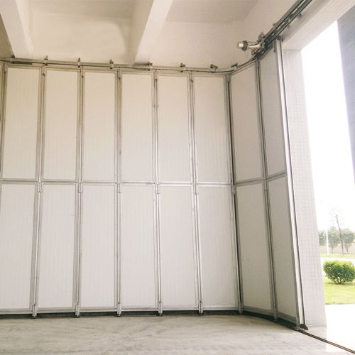 Hangartor - YUOU (LUOYANG) DOORS AND WINDOWS TECHNOLOGY CO., LTD. - mit Scharnier / Aluminium / Stahl