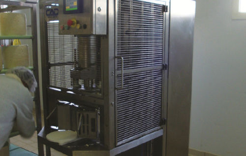 Käsestecher - FZM - CAD PROJECT S.R.L.