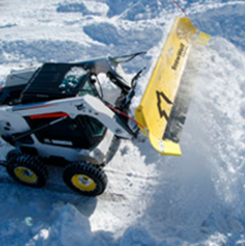 Schneepflug für Kompaktlader - UltraPlow - SnowWolf