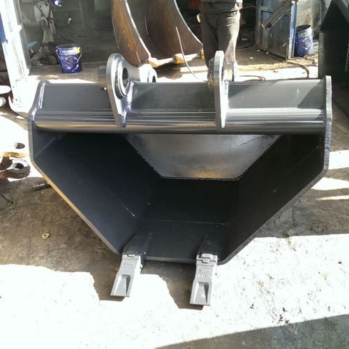 Trapezschaufel - NUR GRUP MÜHENDİSLİK MAKİNA AŞ - Grabenräum / für Hydraulikbagger