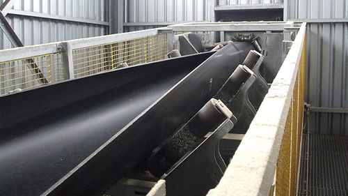 Zement-Förderband - Trelleborg Seals & Profiles - Gips / Beton