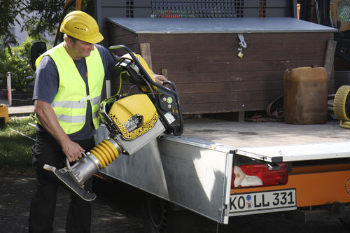 Vorwärtslaufende Rüttelplatte - BT 60  - BOMAG