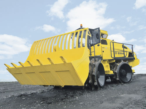 Baggerlader mit Gelenk - BC 473 RS-3 - BOMAG - Diesel