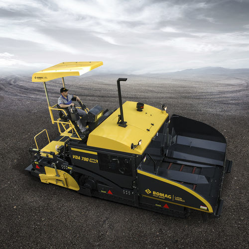 Asphaltfertiger - VDA 700 MAX - BOMAG - auf Raupen / Kraftstoff / Förderer