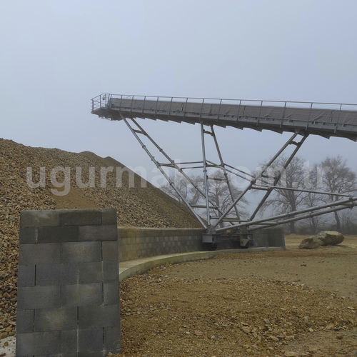 Bandförderer - Uğurmak Crushing and Screening Plants - verdreht / zum Laden / zum Ausladen