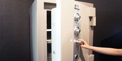 Panzerschrank für Bank - LSR-M3 - Kumahira - vollautomatisch / feuerbeständig / digital